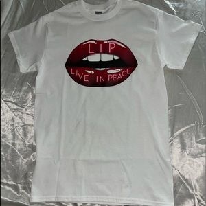 Live In Peace Unisex T shirt